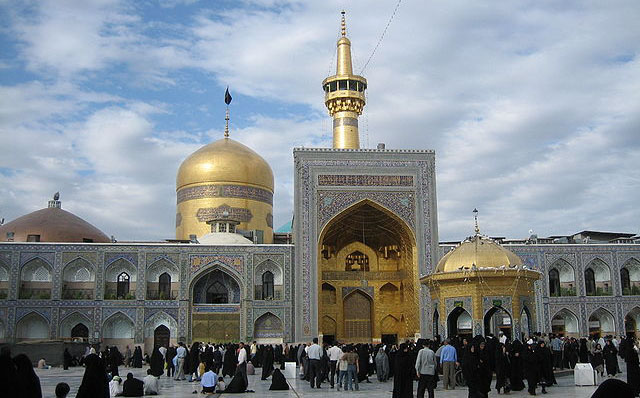 The Emām Reżā Shrine, the largest mosque in the world by dimension, in Mashhad, Iran.